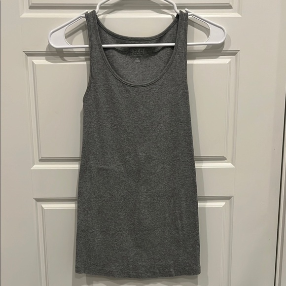 Bundle of Isabel Maternity by Ingrid & Isabel Tank Tops & T-Shirts XS - Picture 12 of 14